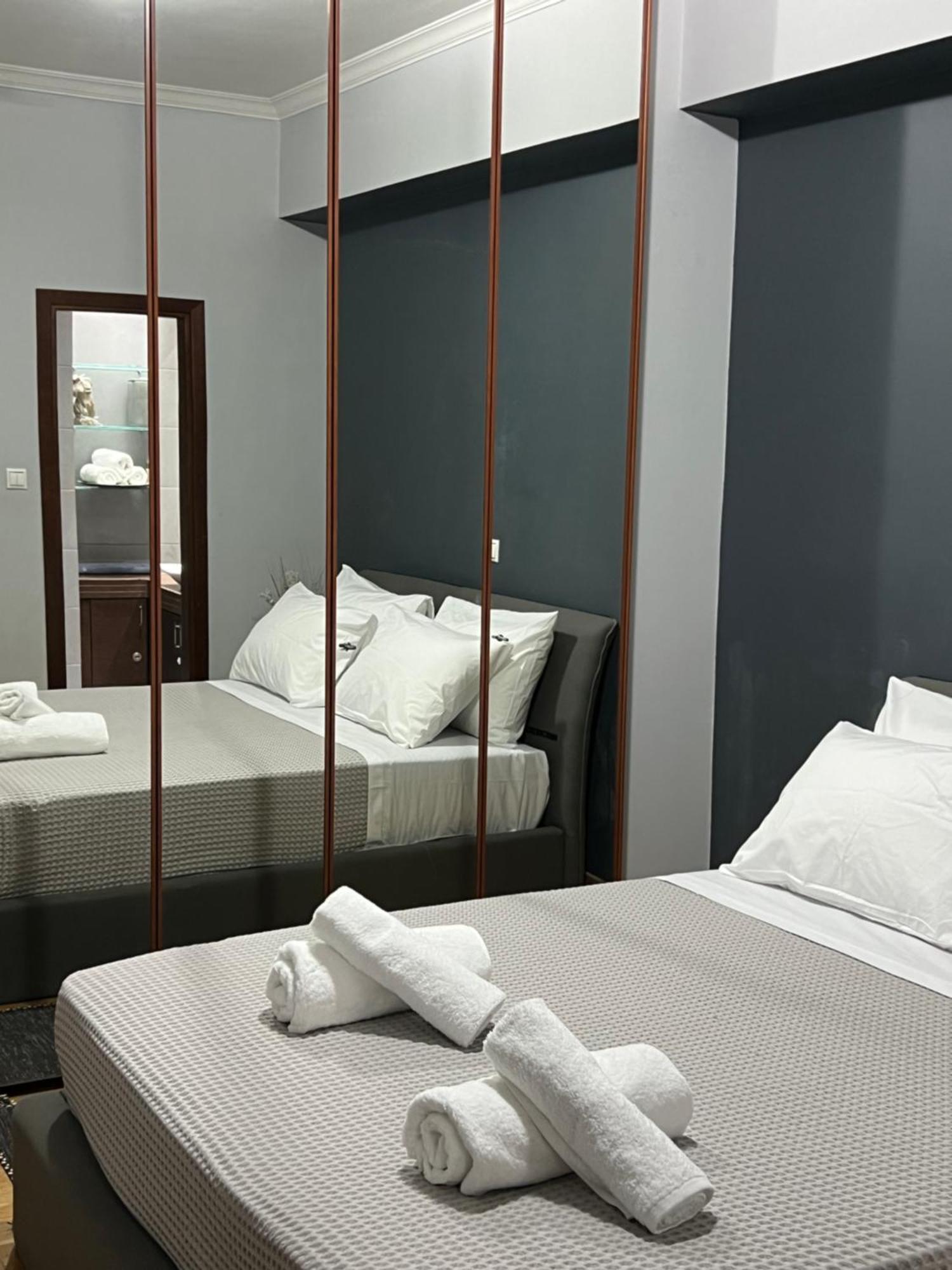 Appartamento Marina Zeas Seaview House-Marinaq Pireo Esterno foto