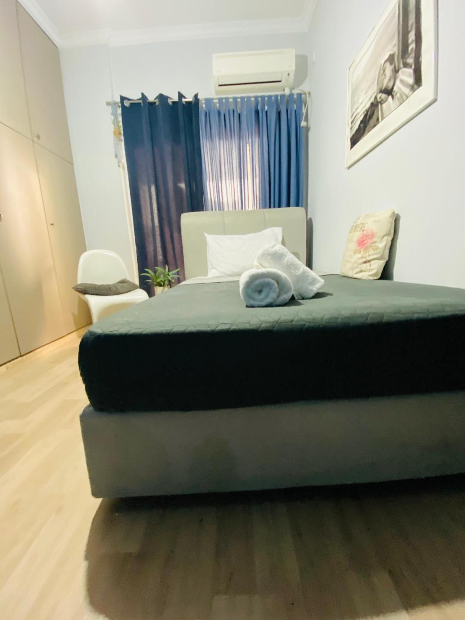 Appartamento Marina Zeas Seaview House-Marinaq Pireo Esterno foto